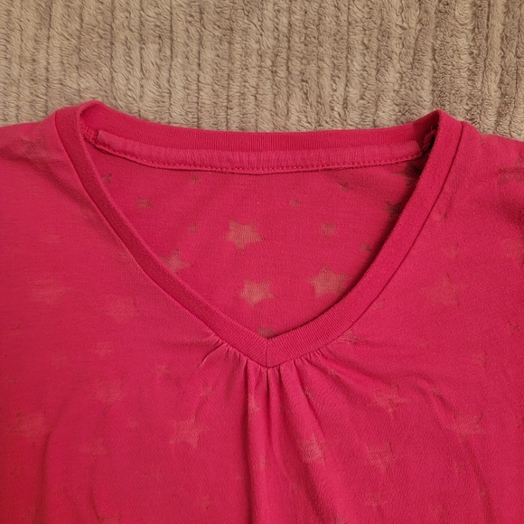 firefly || star patterned pink tshirt - Picture 2 of 3